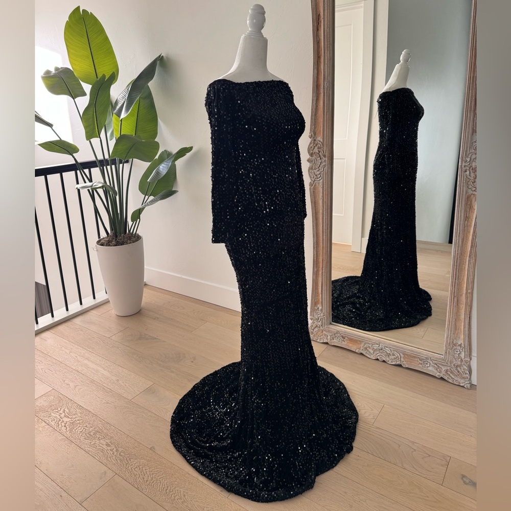 Elegant Black Sequin Evening Gown